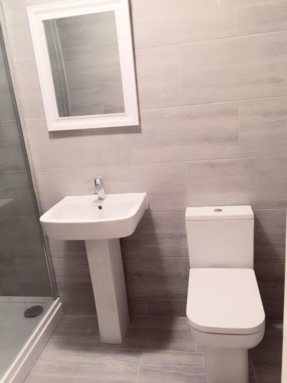 Abbey Wood Station Five Bedroom Self Contained House Eksteriør bilde