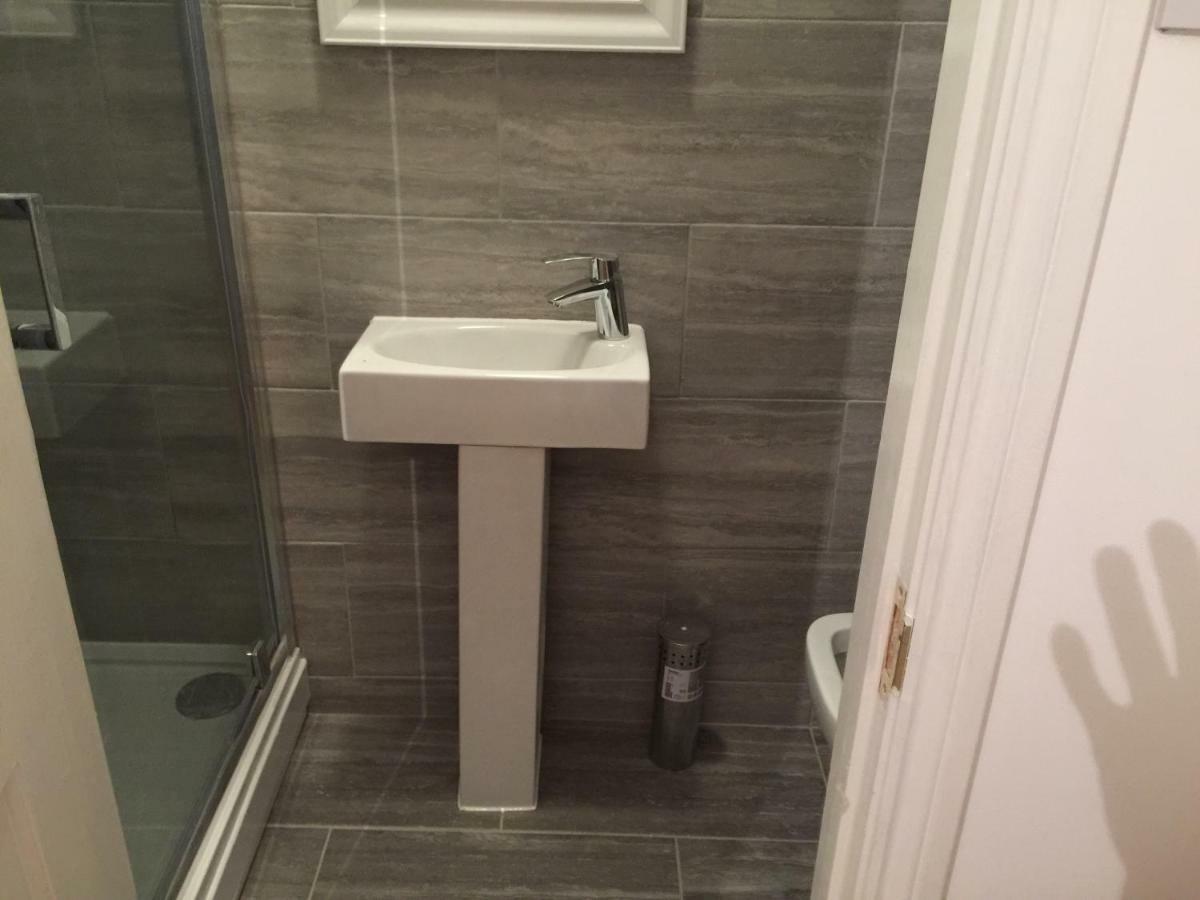 Abbey Wood Station Five Bedroom Self Contained House Eksteriør bilde