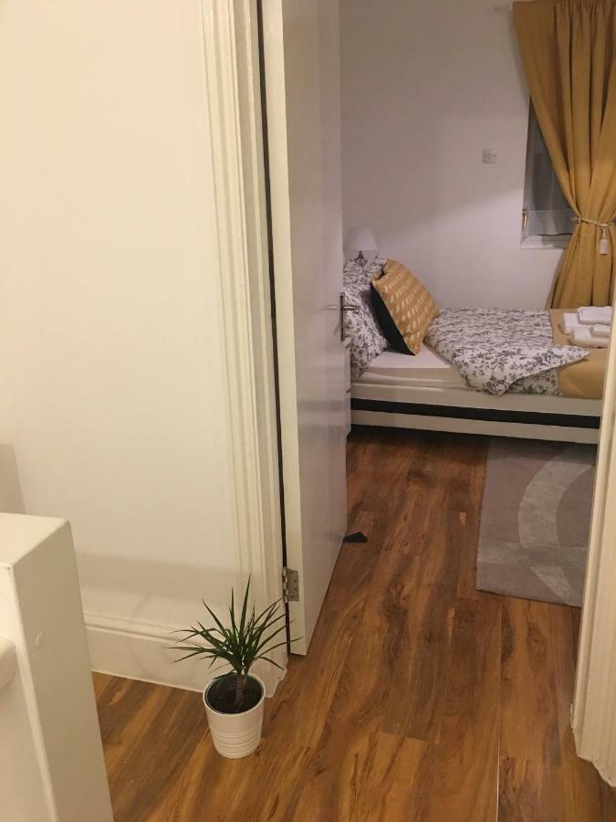 Abbey Wood Station Five Bedroom Self Contained House Eksteriør bilde